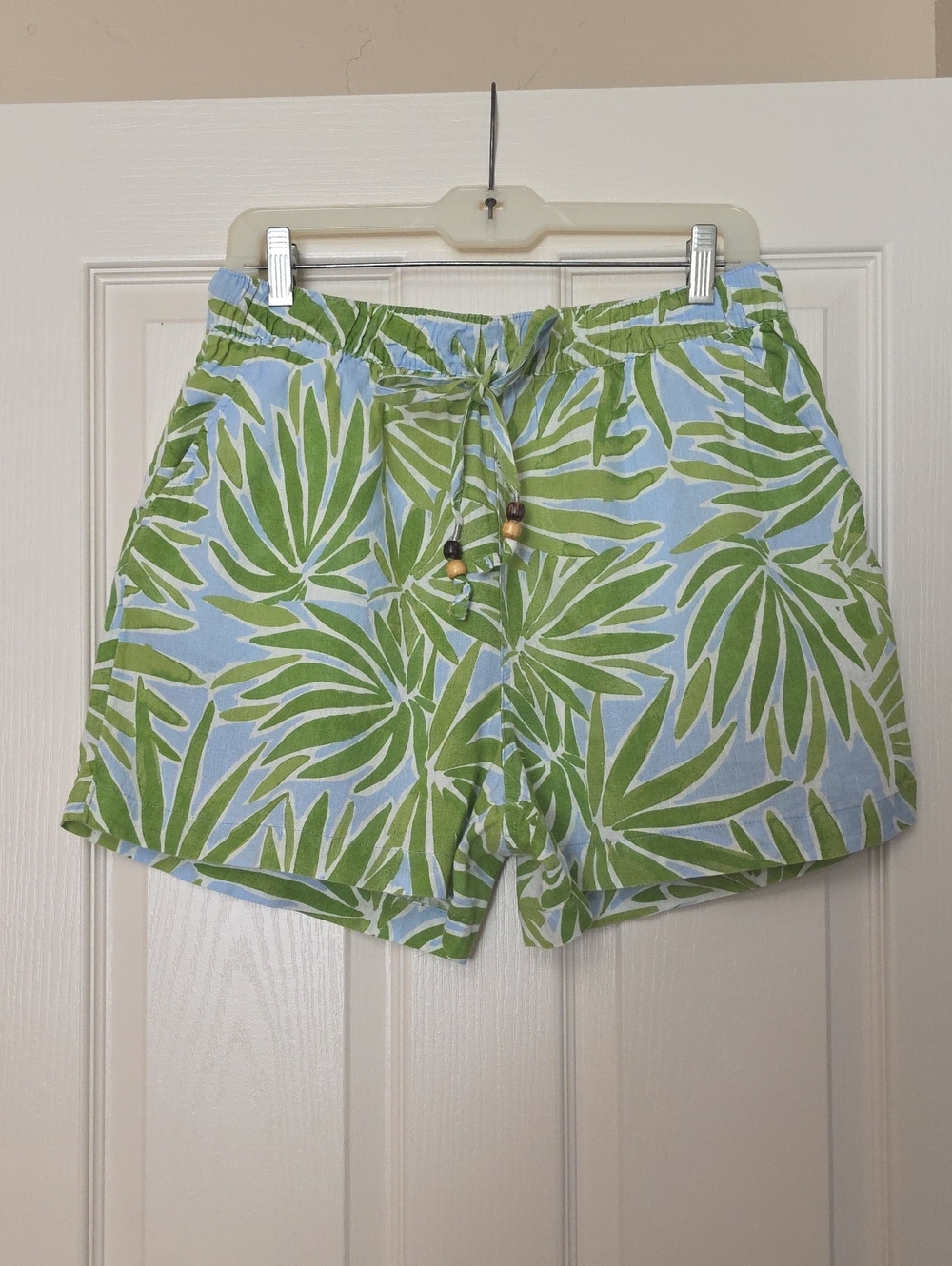 Sigrid Olsen Light Blue and Lime Green Palm-Leaf Linen Shorts Size L